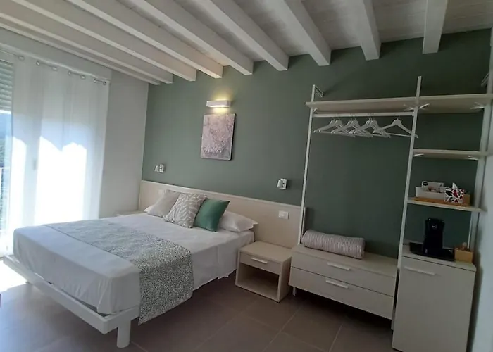 Maison d'hôtes Lilliput Guest House-noli